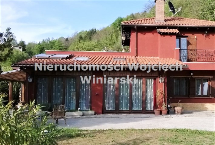 Lacjum dom. Autor NEST
